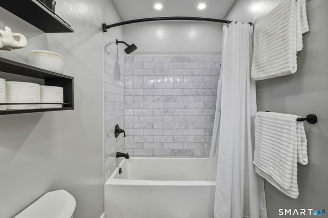 20 Wolf Hill Road 1A, Wolcott, CT 06716