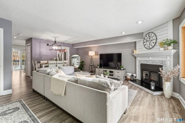 20 Wolf Hill Road 1A, Wolcott, CT 06716