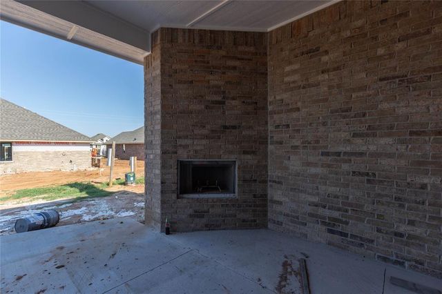 8701 Ryker Road, Yukon, OK 73099