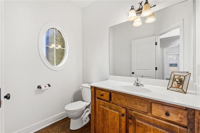 22907 W 48TH Street, Shawnee, KS 66226