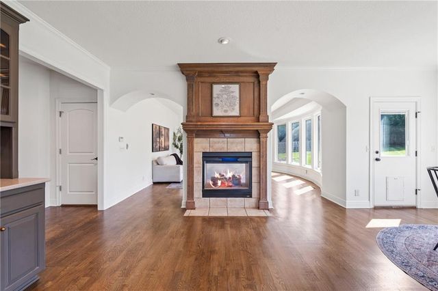 22907 W 48TH Street, Shawnee, KS 66226