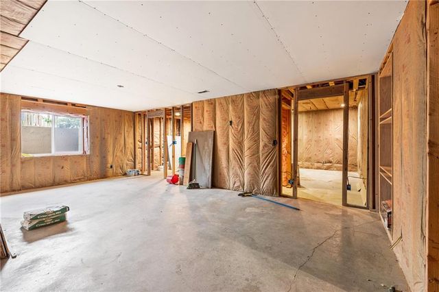 22907 W 48TH Street, Shawnee, KS 66226
