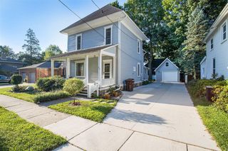 213 W Prospect Street, Marshall, MI 49068