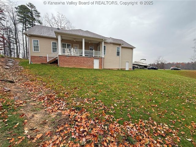 1236 Crooked Creek Road, Scott Depot, WV 25560