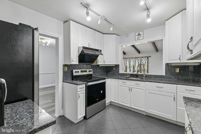 556 ANNE ST, Huntingdon Valley, PA 19006