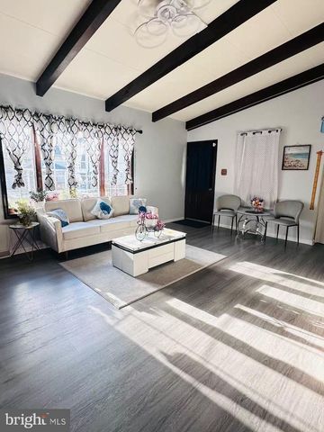 556 ANNE ST, Huntingdon Valley, PA 19006