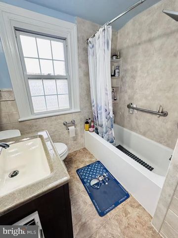 556 ANNE ST, Huntingdon Valley, PA 19006