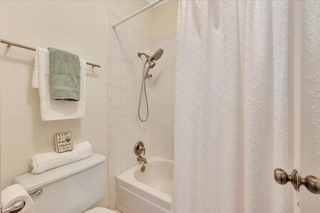 11711 Memorial Drive 135, Houston, TX 77024