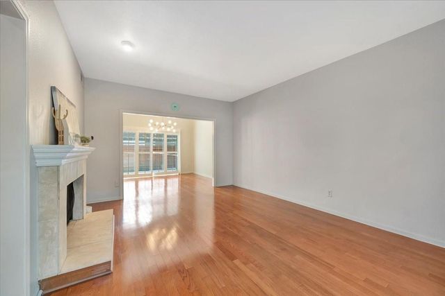 11711 Memorial Drive 135, Houston, TX 77024