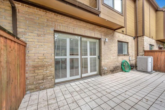 11711 Memorial Drive 135, Houston, TX 77024