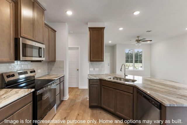 405 Rockbridge Drive, Huntsville, TX 77340
