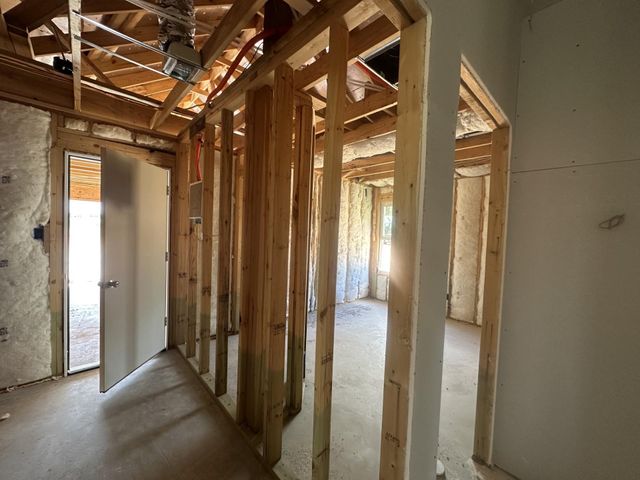 405 Rockbridge Drive, Huntsville, TX 77340