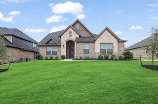 117 St Elias Drive, Burleson, TX 76028