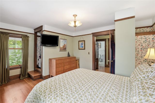1912 N Steele Street, Tacoma, WA 98406