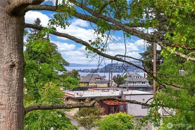 1912 N Steele Street, Tacoma, WA 98406