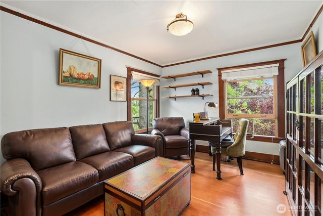 1912 N Steele Street, Tacoma, WA 98406