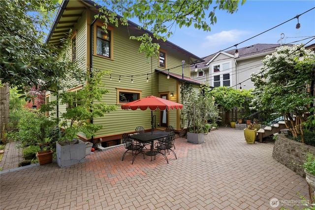 1912 N Steele Street, Tacoma, WA 98406