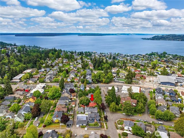 1912 N Steele Street, Tacoma, WA 98406