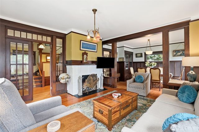 1912 N Steele Street, Tacoma, WA 98406