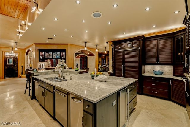 1000 E Railroad AVE, Boca Grande, FL 33921