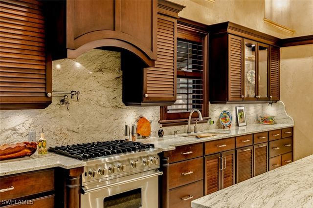 1000 E Railroad AVE, Boca Grande, FL 33921