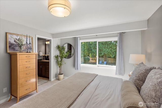 8614 193rd Place SW, Edmonds, WA 98026