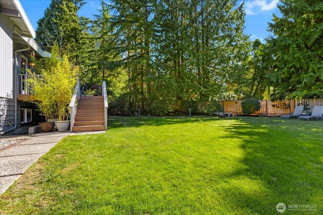 8614 193rd Place SW, Edmonds, WA 98026