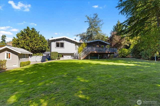 8614 193rd Place SW, Edmonds, WA 98026