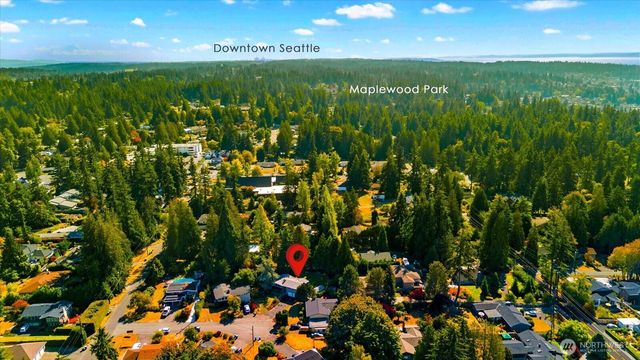 8614 193rd Place SW, Edmonds, WA 98026