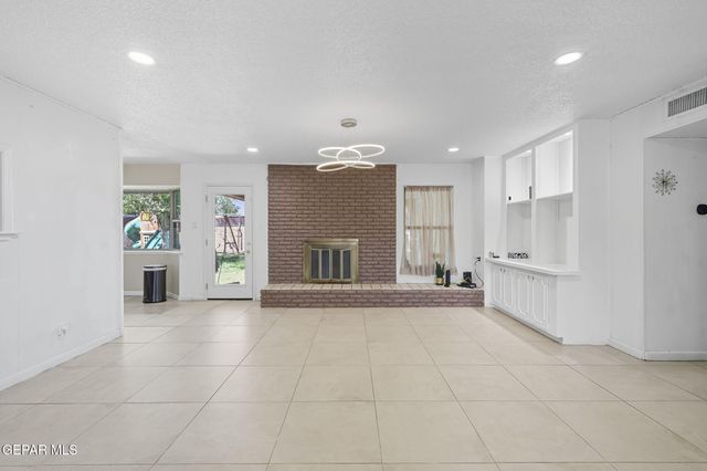 8405 Whitus Drive, El Paso, TX 79925