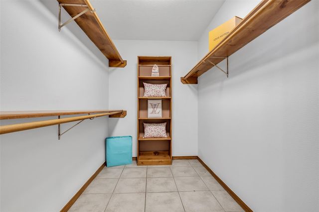 11651 Twain Drive, Montgomery, TX 77356