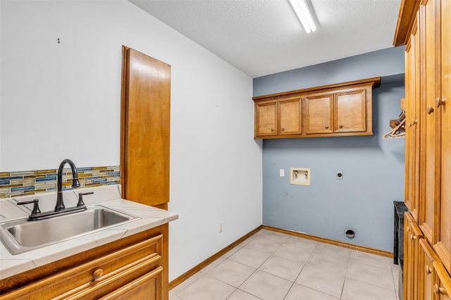 11651 Twain Drive, Montgomery, TX 77356