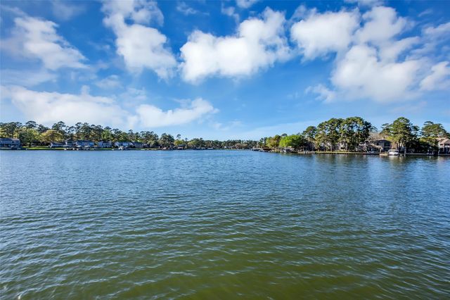 11651 Twain Drive, Montgomery, TX 77356