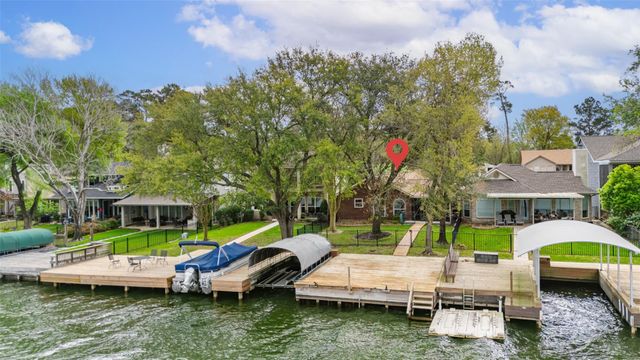 11651 Twain Drive, Montgomery, TX 77356