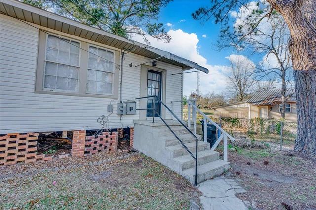 3 Canal Street, Chickasaw, AL 36611