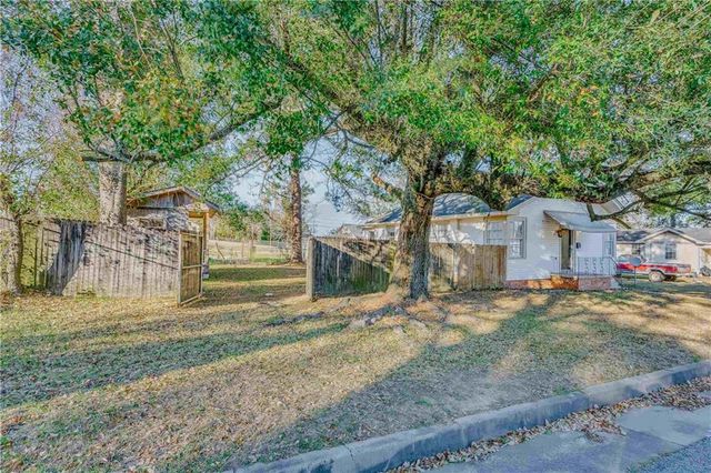 3 Canal Street, Chickasaw, AL 36611