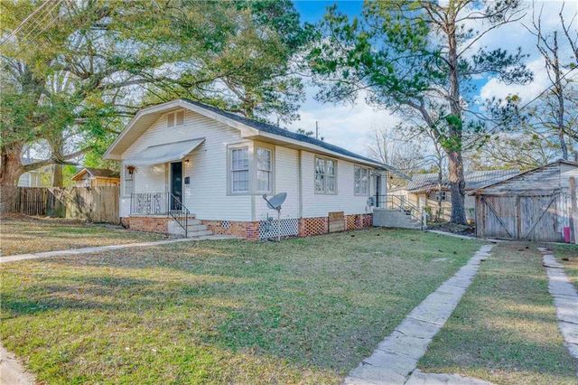 3 Canal Street, Chickasaw, AL 36611