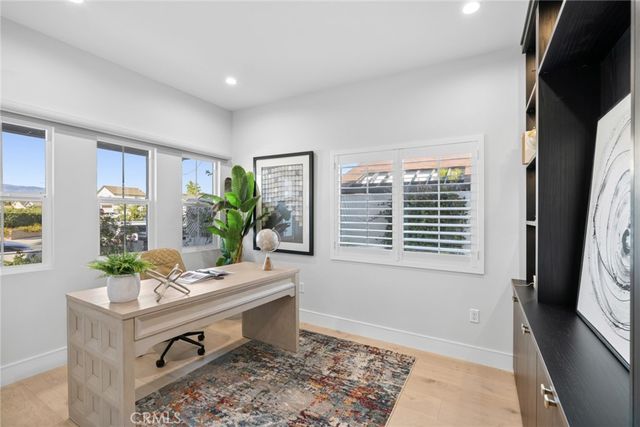 4652 Charnock, Irvine, CA 92604