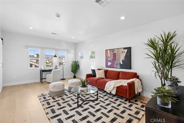 4652 Charnock, Irvine, CA 92604