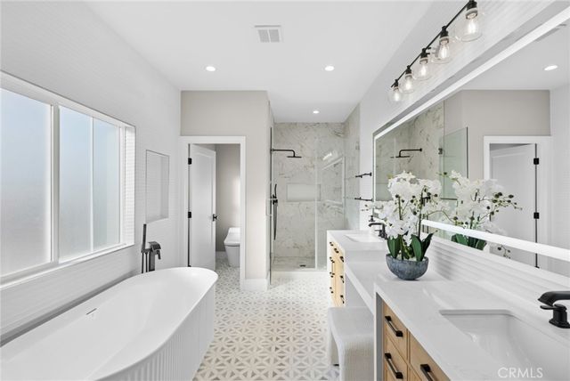 4652 Charnock, Irvine, CA 92604