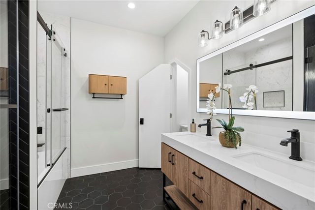 4652 Charnock, Irvine, CA 92604