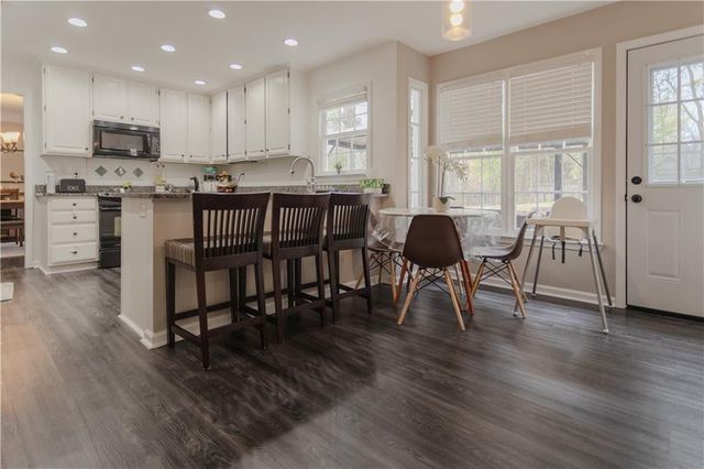 300 Channings Lake Drive, Lawrenceville, GA 30043