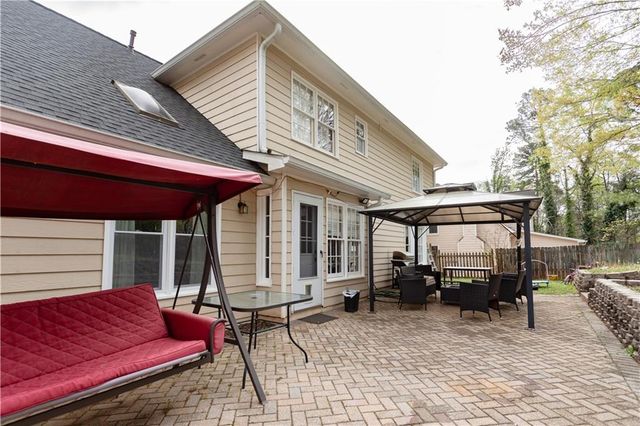 300 Channings Lake Drive, Lawrenceville, GA 30043