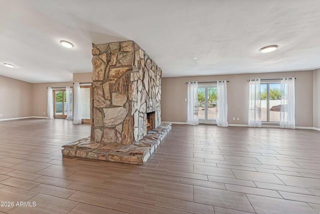 12624 N 73rd Place, Scottsdale, AZ 85260