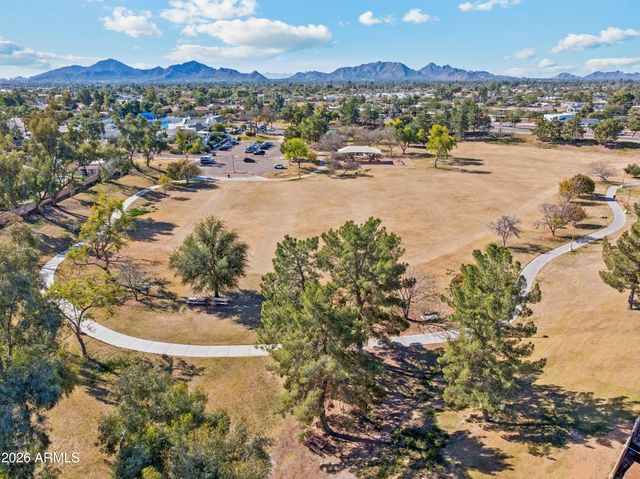 12624 N 73rd Place, Scottsdale, AZ 85260