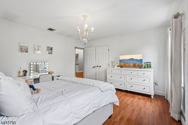 1 York Pl, North Caldwell Boro, NJ 07006