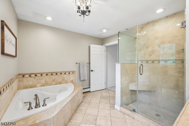1 York Pl, North Caldwell Boro, NJ 07006