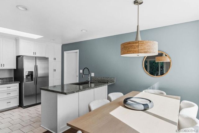 6652 Archwood Ave, San Diego, CA 92120