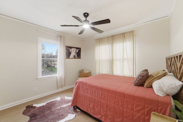 3200 Oxford Street, Des Moines, IA 50313