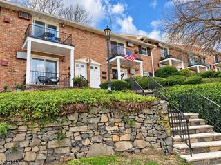 320 South Street 18H, Morristown Town, NJ 07960